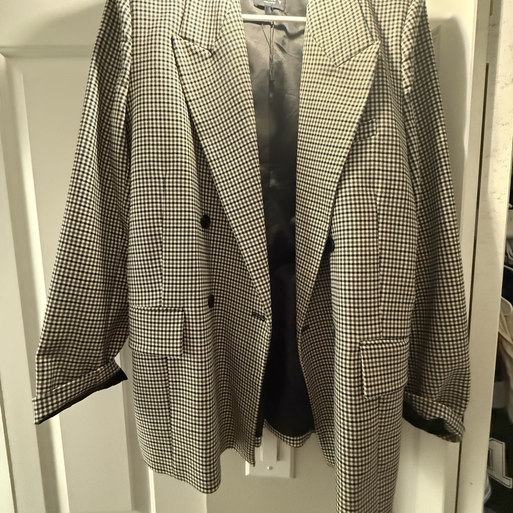 Black and White plaid  Blazer